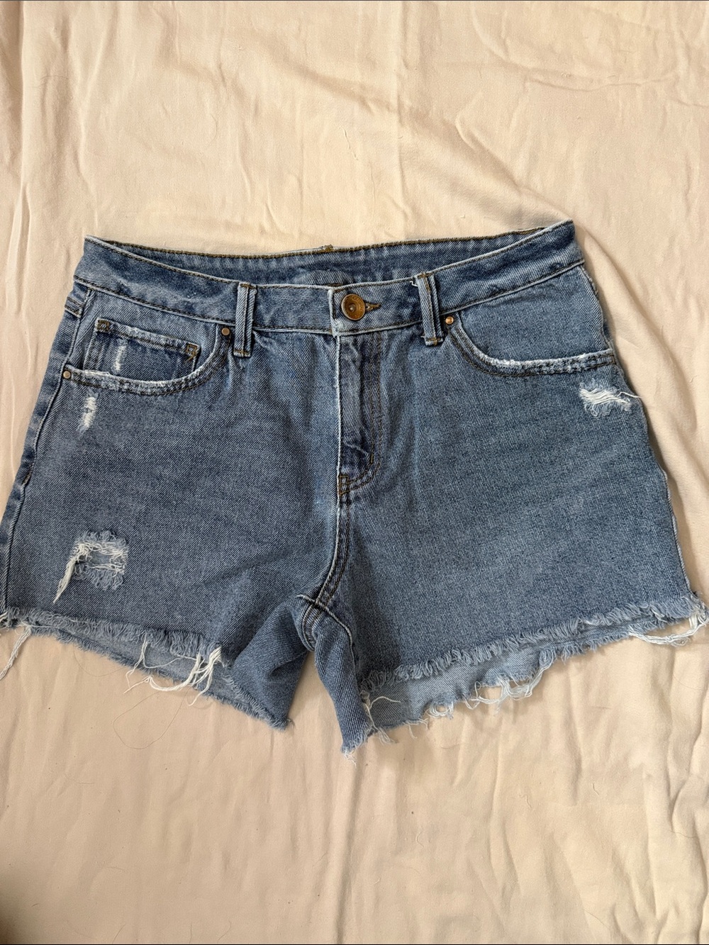 Classic Distressed Denim Shorts - Light Blue